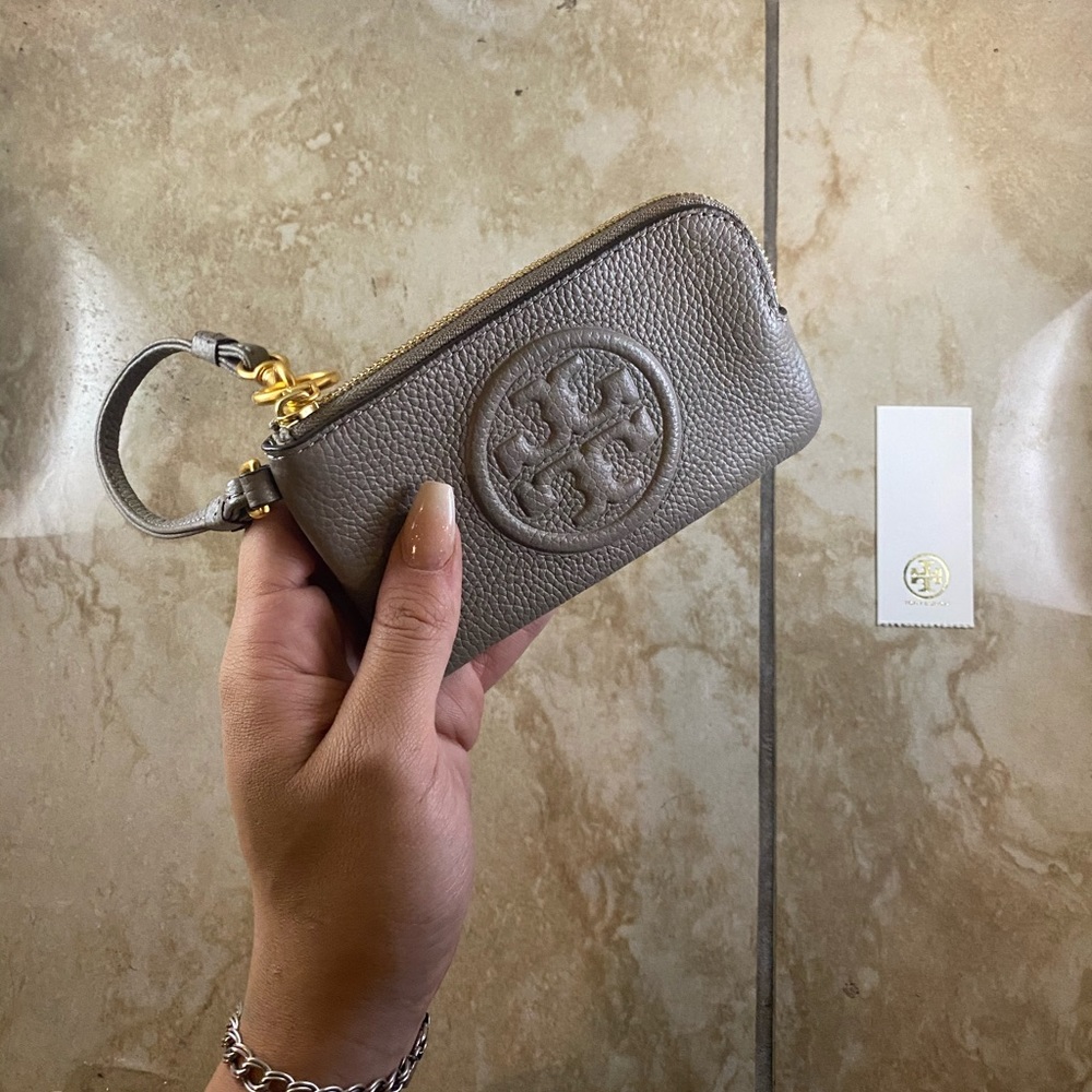 NEW! Tory Burch Perry Bombe Top-Zip Card Case